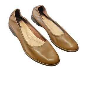 Clarks Women's Dark Tan Leather Ballet Flats Size 10M